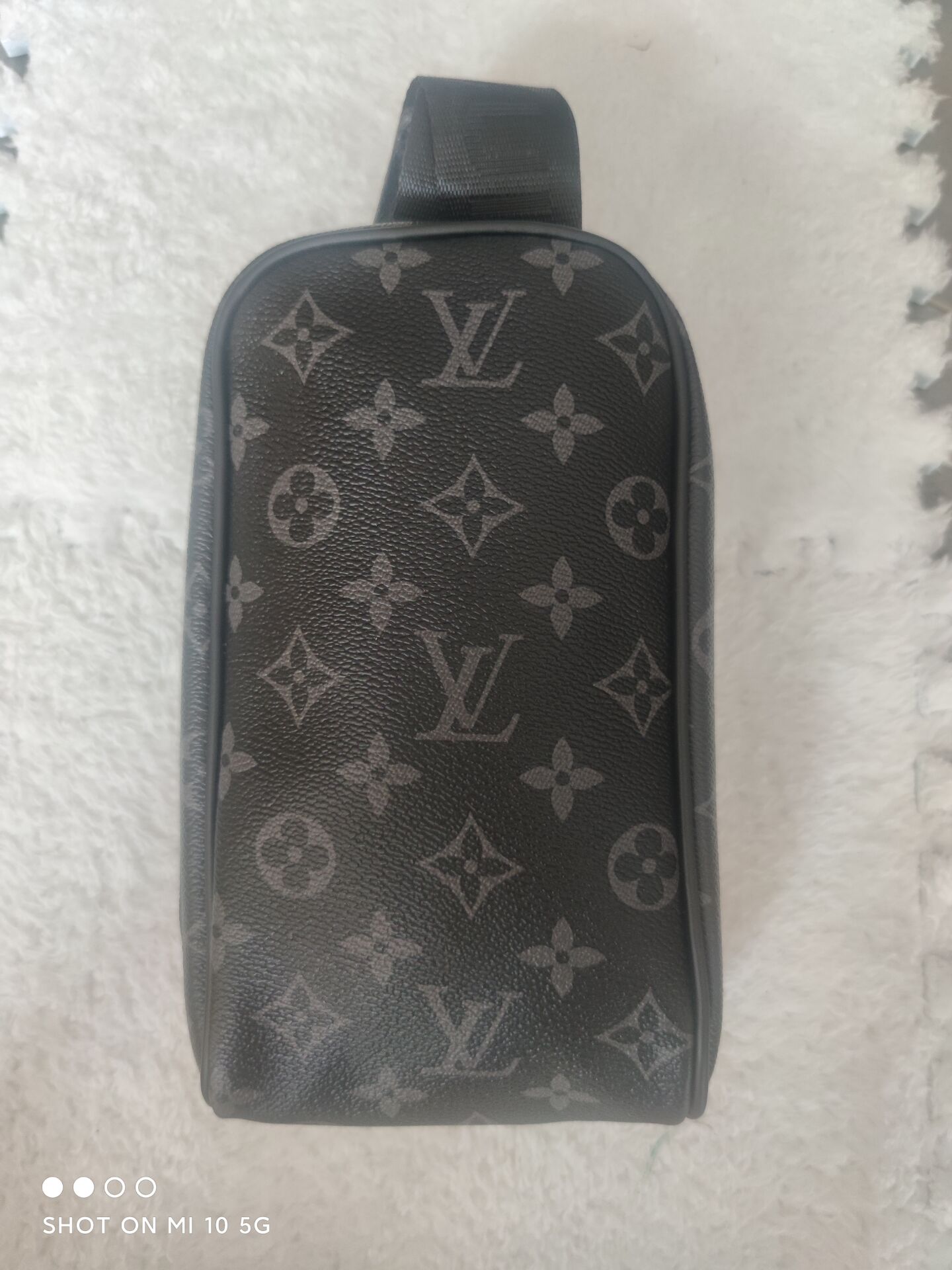 LVLouisVitton Vutton High Quality Leather Avenue Sling Shoulder Bag Luxury Designer Crossbody Chest Packs Brand Men Sport
LVLouisVitton Vutton High Quality Leather Avenue Sling Shoulder Bag Luxury Designer Crossbody Chest Packs Brand Men Sport
