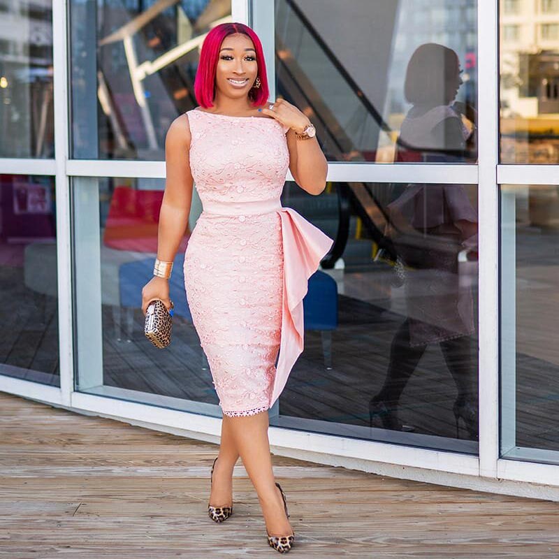 Light Pink Sheath Peplum Prom Dresses Bateau Neckline Lace Evening Gowns Appliqued Back Split Teah Length African Formal Dress, Hunter
Light Pink Sheath Peplum Prom Dresses Bateau Neckline Lace Evening Gowns Appliqued Back Split Teah Length African Formal Dress, Hunter