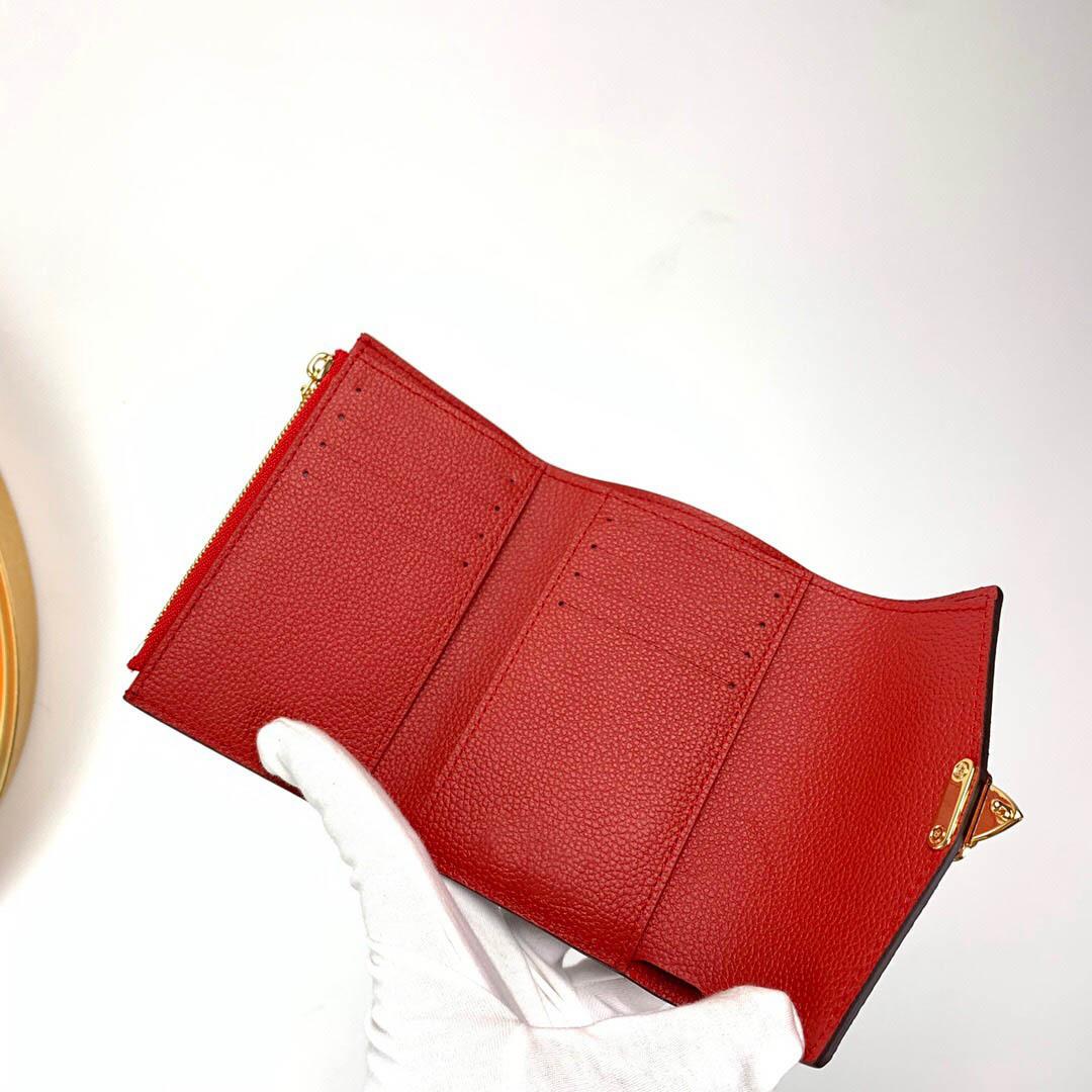 high quality genuine leather wallet women luxury brand designers credit card purse passport holder money bag with box 3 colors, Red;black
high quality genuine leather wallet women luxury brand designers credit card purse passport holder money bag with box 3 colors, Red;black
