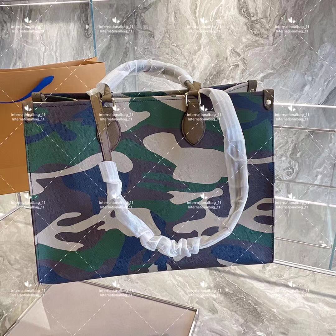 Classic shopping bags unisex luxury fashion camouflage print large Lock volume tote leather hand-held casual bag, Customize
Classic shopping bags unisex luxury fashion camouflage print large Lock volume tote leather hand-held casual bag, Customize