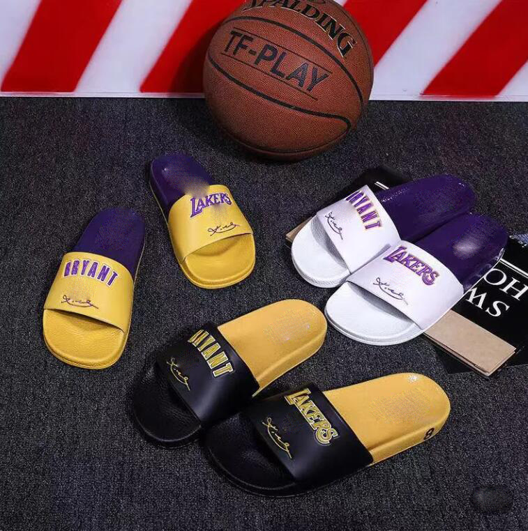 2021Basketball men's shoes and women's slippers summer home non-slip deodorant indoor outdoor, Colour 1
2021Basketball men's shoes and women's slippers summer home non-slip deodorant indoor outdoor, Colour 1