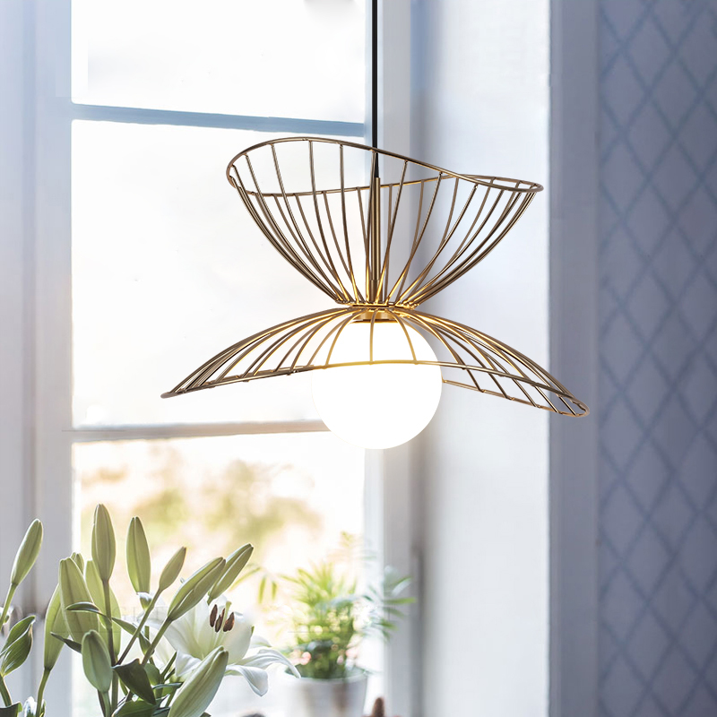 LED Simple Luxury Iron Birdcage Pendant Lights Restaurant Chandelier Bar Corridor Living Room Suspension Luminaire Modern Home Hanging Lamp
LED Simple Luxury Iron Birdcage Pendant Lights Restaurant Chandelier Bar Corridor Living Room Suspension Luminaire Modern Home Hanging Lamp