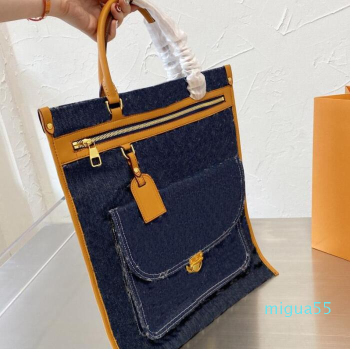 Top Quality Designer Classic Brand Shopping Bags Women Handbag Totes Fashion Patchwork Color Denim Canvas Handbags, Blue
Top Quality Designer Classic Brand Shopping Bags Women Handbag Totes Fashion Patchwork Color Denim Canvas Handbags, Blue