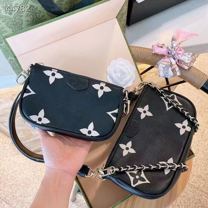 GGs LOUISS VUTTONS LVs YSLs 2022 2pieces set high set high qulity Designer bag womens handbags MULTI POCHETTE ACCESSORIES crossbody fashion
GGs LOUISS VUTTONS LVs YSLs 2022 2pieces set high set high qulity Designer bag womens handbags MULTI POCHETTE ACCESSORIES crossbody fashion
