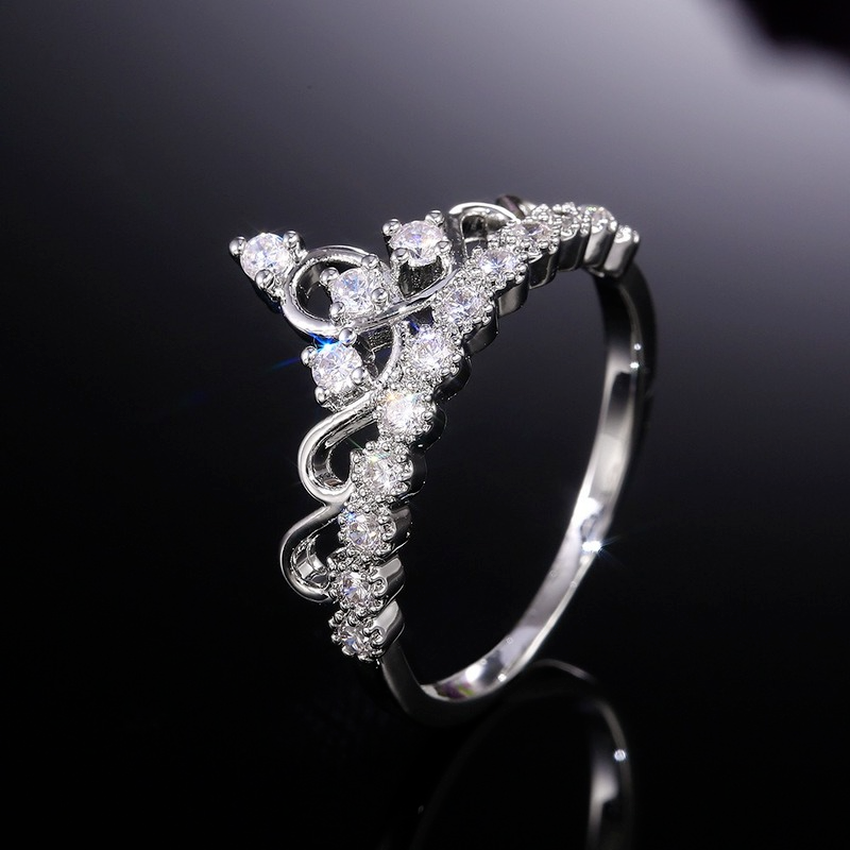 Crown Ring Princess Diamond Cubic Zircon Cluster rings band for women fashion engagement wedding jewelry gift will and sandy
Crown Ring Princess Diamond Cubic Zircon Cluster rings band for women fashion engagement wedding jewelry gift will and sandy