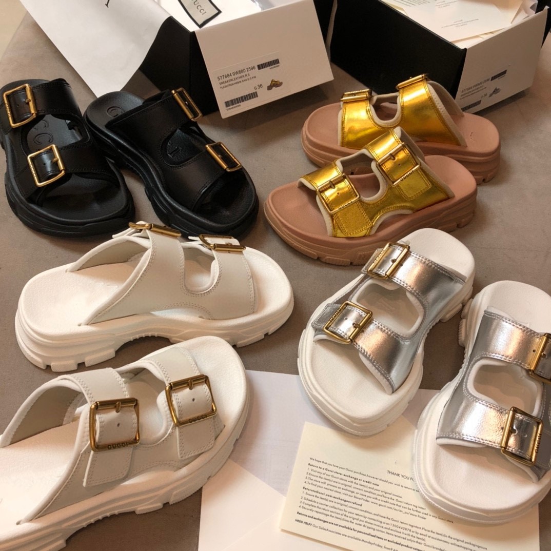 High quality design the latest thick soled high rise three-dimensional slippers women's sandals size35-40, White
High quality design the latest thick soled high rise three-dimensional slippers women's sandals size35-40, White