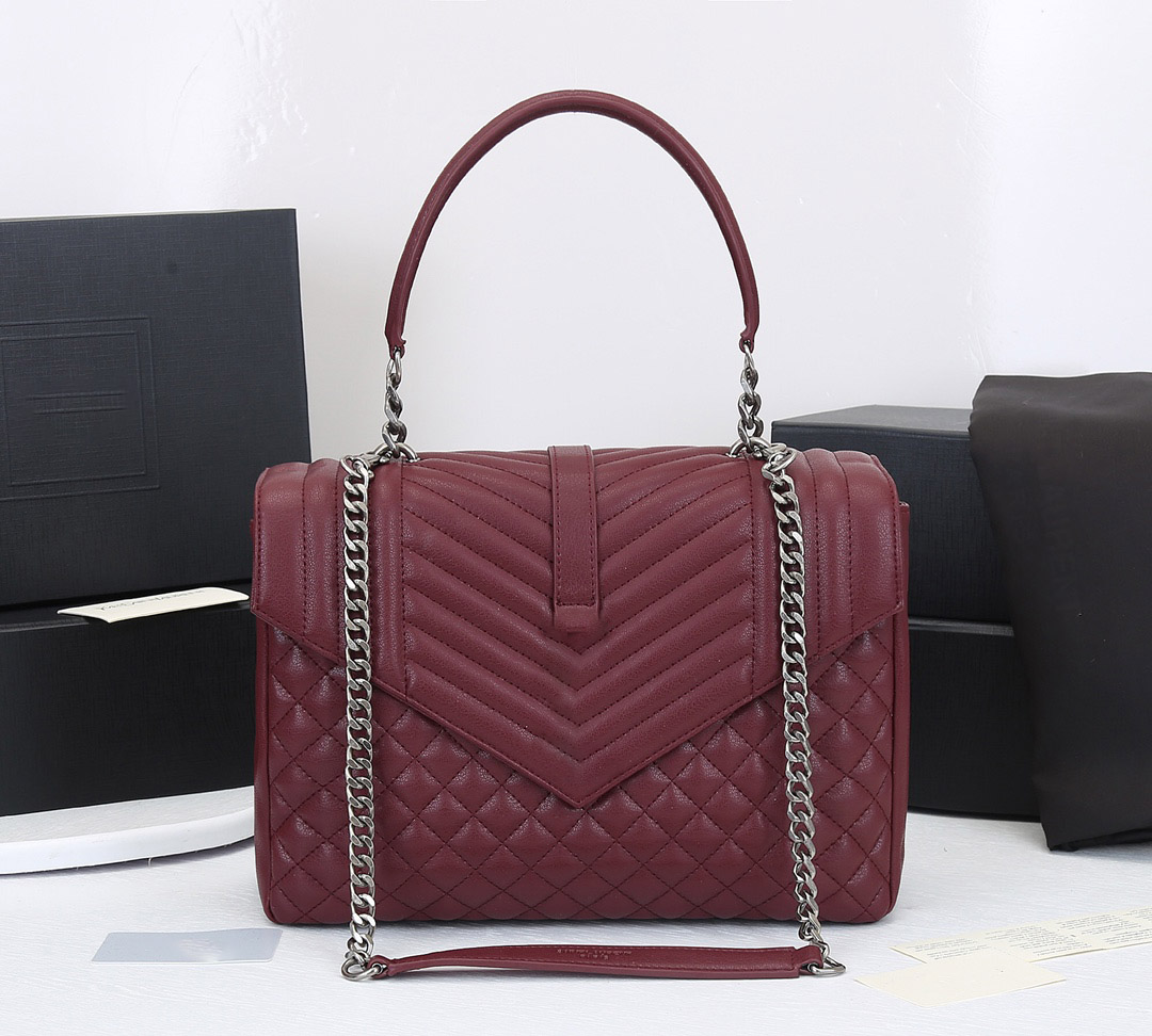 Fashion high quality designer leather ladies bag luxury goods cross body handbag size 33-26-12cm
Fashion high quality designer leather ladies bag luxury goods cross body handbag size 33-26-12cm