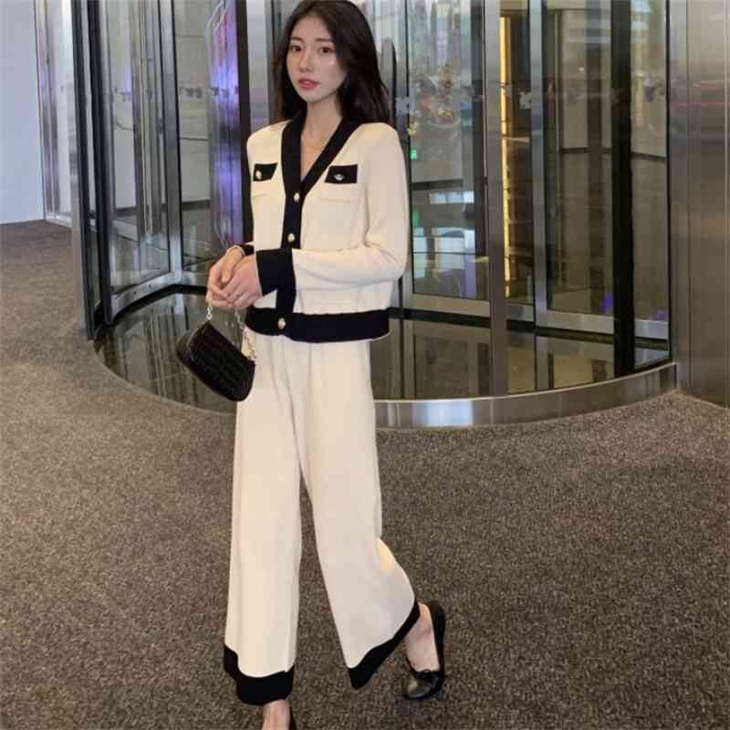 Autumn fashion women's 2 piece set long-sleeved Cardigan v-neck sweater Tops + wide-leg casual pants knitted suit women 210519