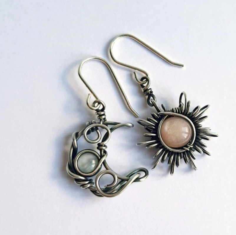 

Bohemian wind retro Sun Moon Earrings Moonstone asymmetric Dangle