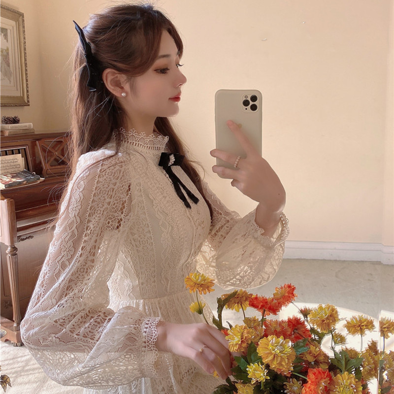 Vintage Dress Women French Elegant Lace Midi Dress Female Sweet Bow Casual Long Sleeve Dress Korean Spring Chic 210521