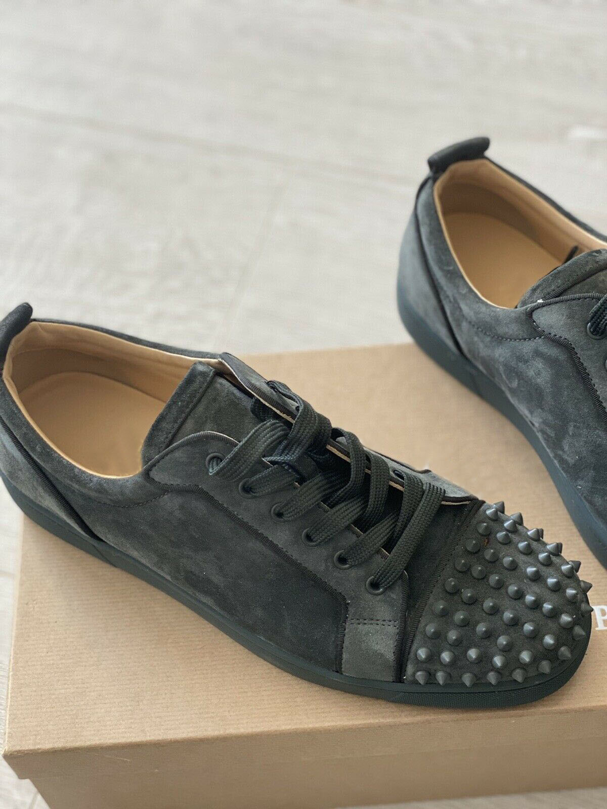 Men women casual shoe red bottom homme flats low top men's spiked sneaker Junior Spikes Orlato grey leather reds sole sports trainers with box
Men women casual shoe red bottom homme flats low top men's spiked sneaker Junior Spikes Orlato grey leather reds sole sports trainers with box