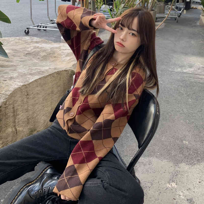 2Colors autumn and winter korean style o neck knittd cardigans womens loose plaid Vintage sweaters cardigan womens(C9908) 210423