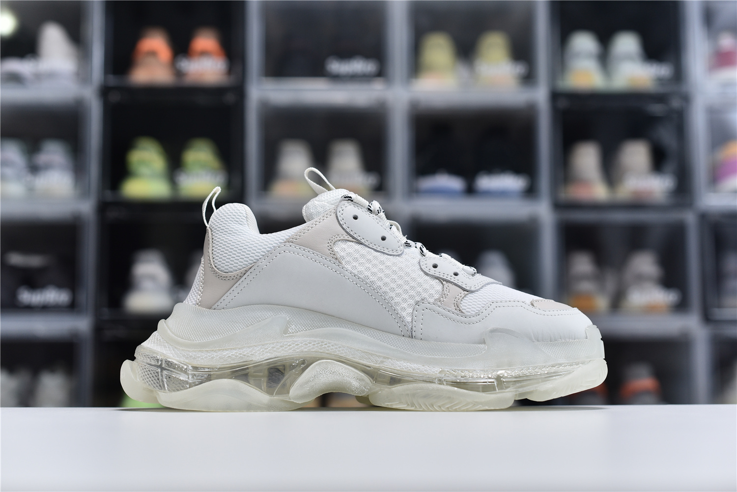 Paris Men's Women's casual Shoes Triple-S clear sole Trainers Black White beige green yellow Transparent Crystal Bottom Vintage Platform Sneaker US 6-12
Paris Men's Women's casual Shoes Triple-S clear sole Trainers Black White beige green yellow Transparent Crystal Bottom Vintage Platform Sneaker US 6-12