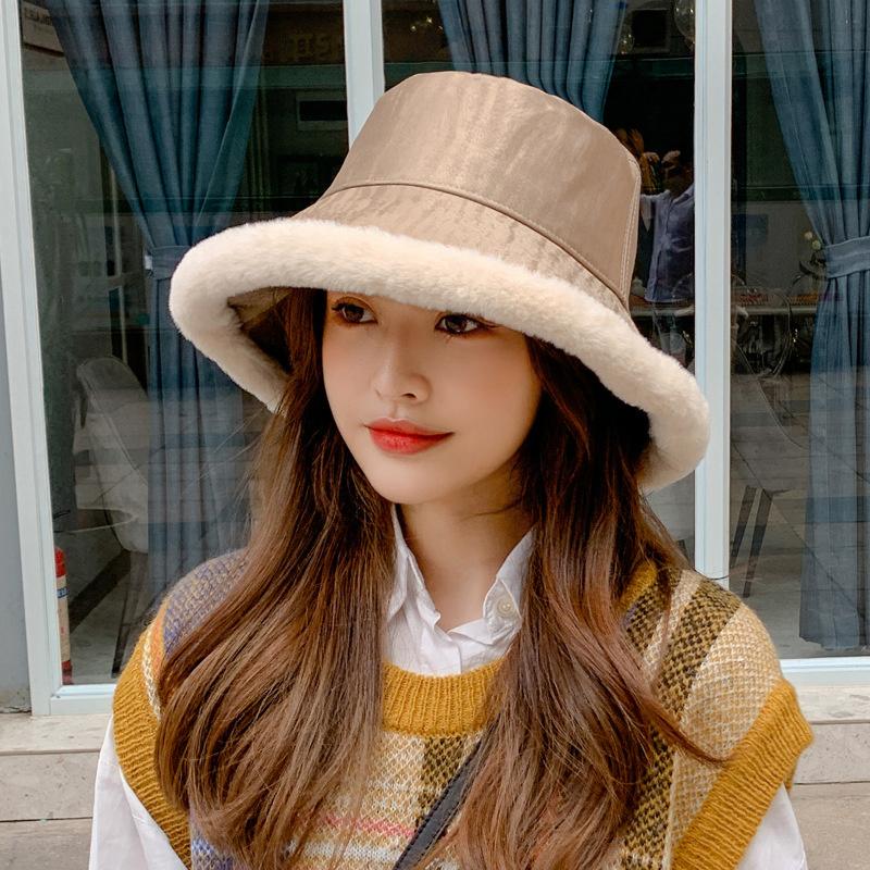 Wide Brim Hats 2021 Female Autumn And Winter Korean Fashion Plush Bucket Hat Lady Outdoors Warm Fisherman, Black
Wide Brim Hats 2021 Female Autumn And Winter Korean Fashion Plush Bucket Hat Lady Outdoors Warm Fisherman, Black