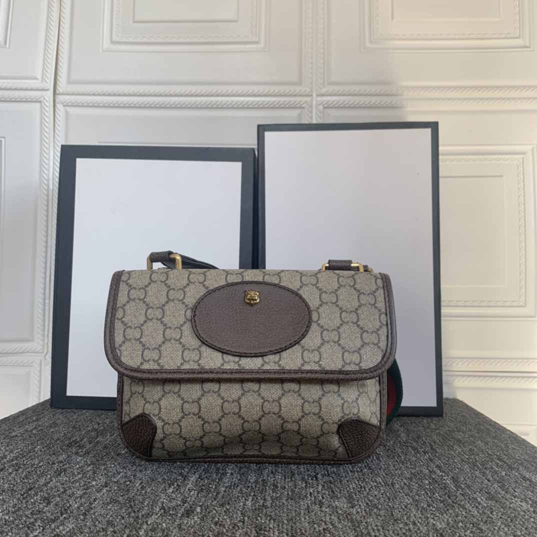 Classic GC Tiger Messenger Bag Leather Hardware size22x16.5x4 DZ501050, Don't shoot this
Classic GC Tiger Messenger Bag Leather Hardware size22x16.5x4 DZ501050, Don't shoot this