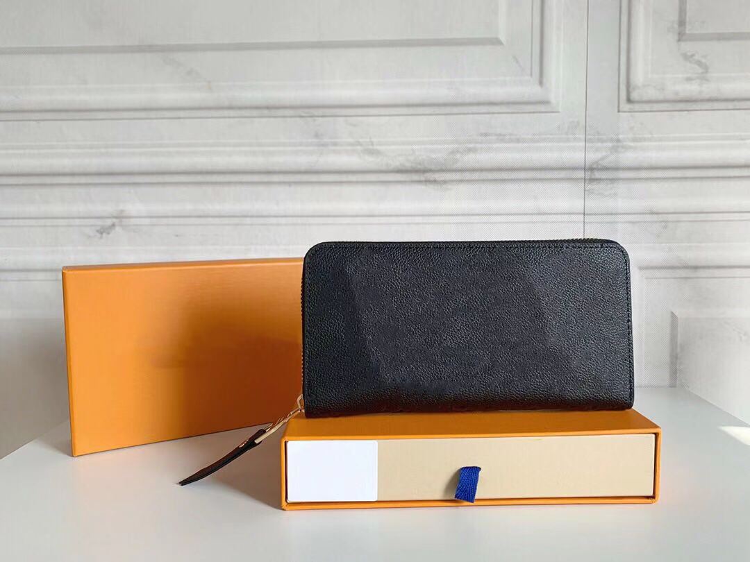Classic Women Men Wallet High Quality Leather Long Purses Flower Imprinted Square Credit Card Holder Coin Purse 6 Colors Clutch Bags Fashion, Red;black
Classic Women Men Wallet High Quality Leather Long Purses Flower Imprinted Square Credit Card Holder Coin Purse 6 Colors Clutch Bags Fashion, Red;black