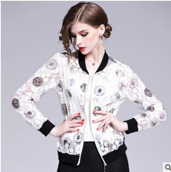 2021 European and American spring , summer jacket women' stand-up collar cardigan printed sexy lace short baseball uniform, Pink
2021 European and American spring , summer jacket women' stand-up collar cardigan printed sexy lace short baseball uniform, Pink