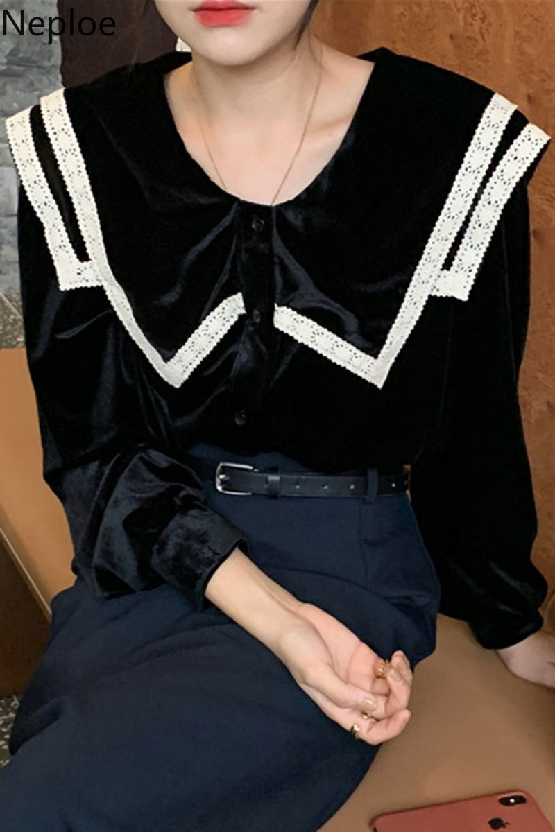 Neploe Vintage Temperament Shirts Women Blouses Long Sleeve Velvet Blouses Lace Tops Korean Chic Clothes Fashion Blusas 210422