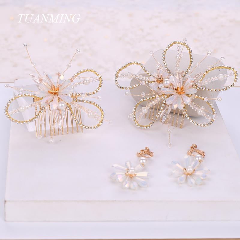 Hair Clips & Barrettes 3 Pcs Flower Wedding Accessories Pearls Crystal Combs Earrings Sets Rhinestone Comb For Women Bride Ornaments, Golden;silver
Hair Clips & Barrettes 3 Pcs Flower Wedding Accessories Pearls Crystal Combs Earrings Sets Rhinestone Comb For Women Bride Ornaments, Golden;silver