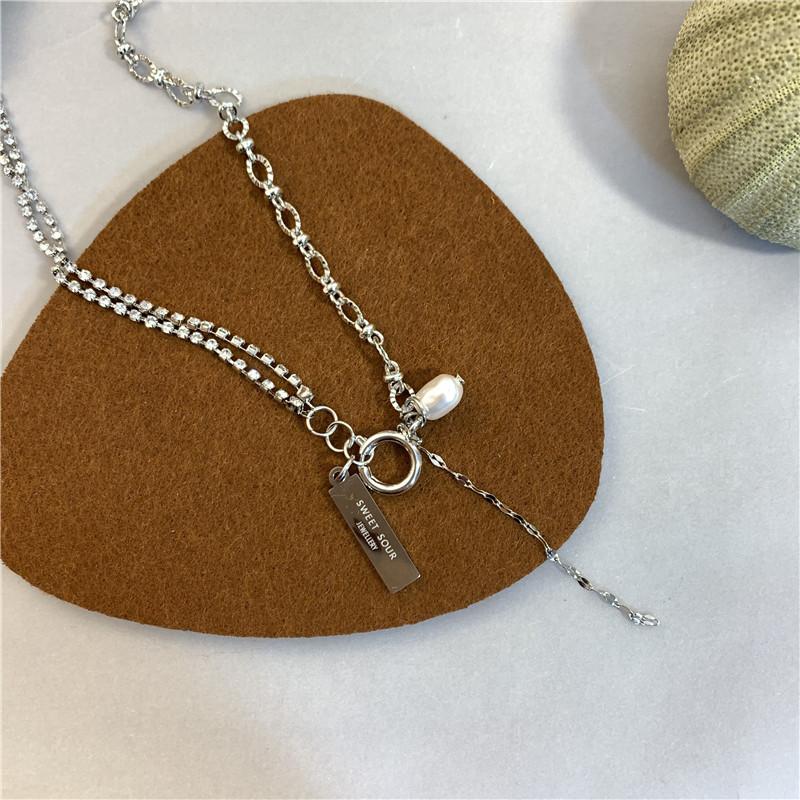 1Pcs Wild Zircon Chain Fashion Temperament Necklace Female Ins Simple Pearl Clavicle Sweater -selling Jewelry Chains, Silver
1Pcs Wild Zircon Chain Fashion Temperament Necklace Female Ins Simple Pearl Clavicle Sweater -selling Jewelry Chains, Silver
