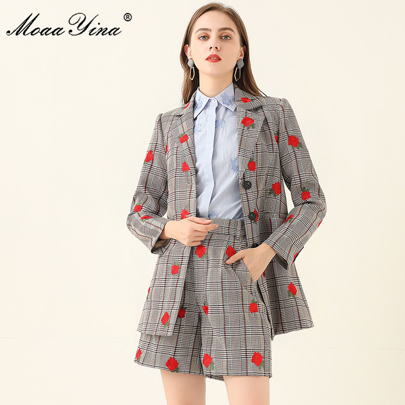 Fashion Designer Set Autumn Women Long Sleeve Blouses Tops Suit Coat+shorts Floral Embroidery Three-piece set 210524, Multi
Fashion Designer Set Autumn Women Long Sleeve Blouses Tops Suit Coat+shorts Floral Embroidery Three-piece set 210524, Multi