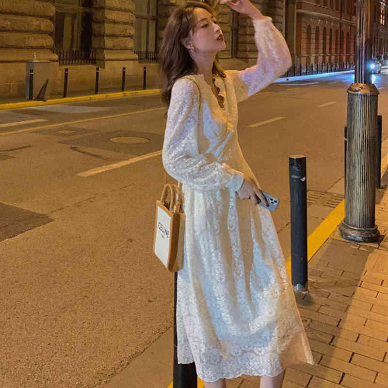 Elegant Lace Long Sleeve Midi Dress Winter White Women V-neck Korean Dress Spring One-piece Evening Lady Party Fairy Dress 210409