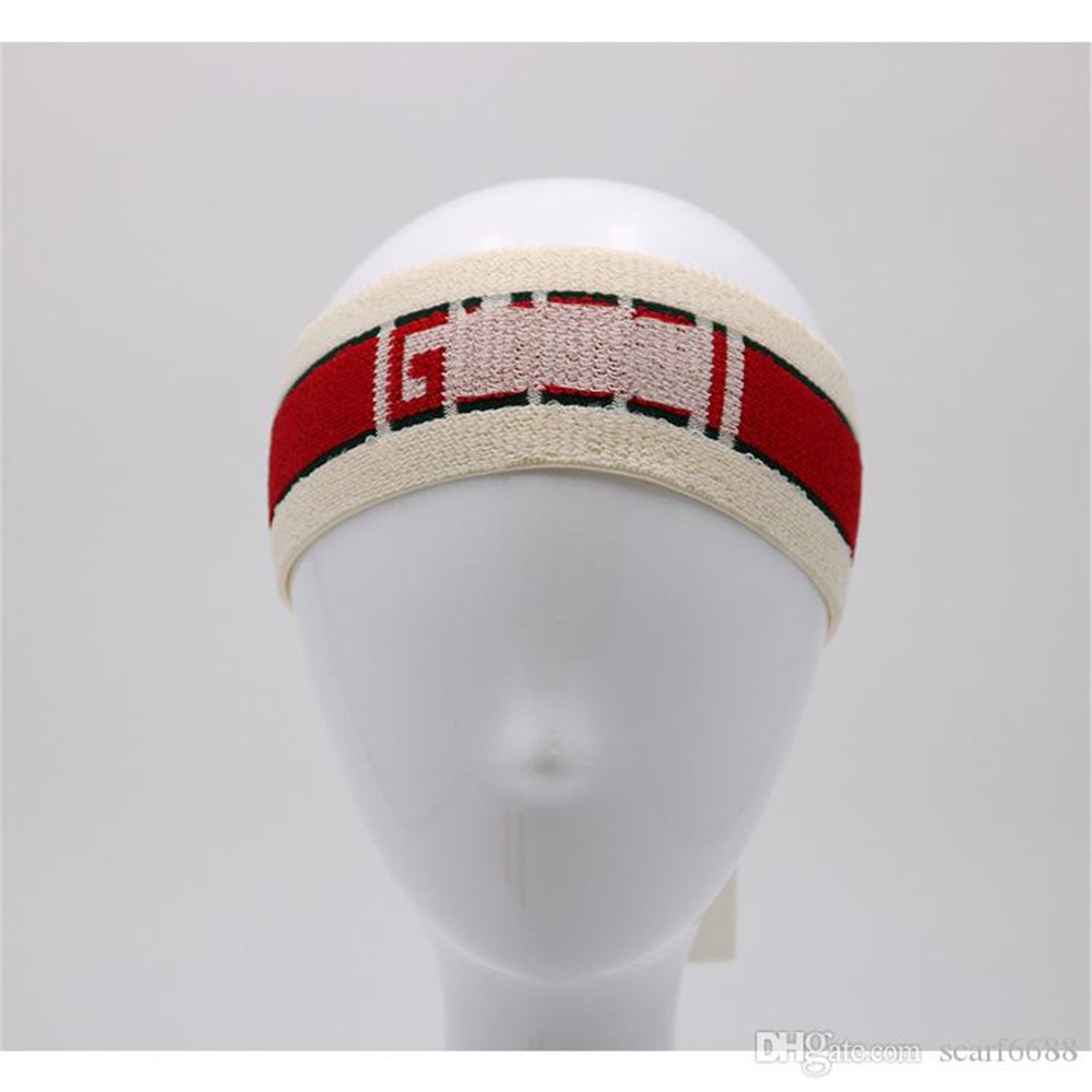 European and American sports same jacquard knitted headband sports yoga headband headband
European and American sports same jacquard knitted headband sports yoga headband headband