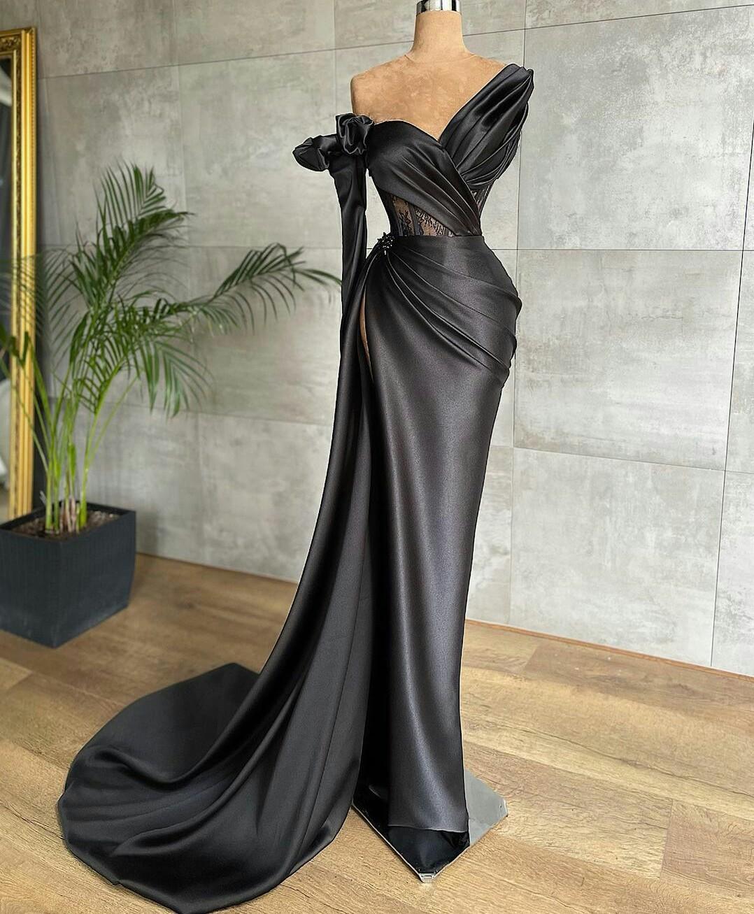 Sexy Black High Side Split Evening Dress Sheer Jewel Neck Satin Lace Mermaid Prom Dresses Party Wear Custom Made Long Sleeve Robe