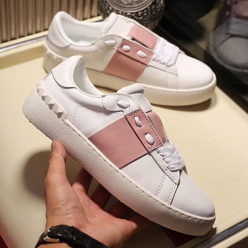 Men Ladies Casual Sport Shoes Fashion Sexy Women Flat Genuine Leather Sneakers Luxurys Couples Trainers Runners Shoe with Box Large Size 34-45 gfherhews, 32
Men Ladies Casual Sport Shoes Fashion Sexy Women Flat Genuine Leather Sneakers Luxurys Couples Trainers Runners Shoe with Box Large Size 34-45 gfherhews, 32