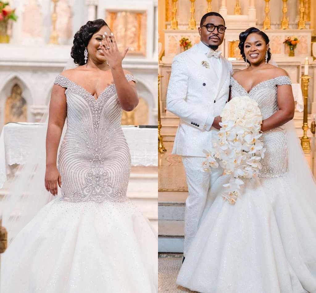 Luxury Crystal Mermaid Arabic Bridal Wedding Dress 2023 Bride Gowns Vintage Off the Shoulder African Open Back Vestidos De Noiva, Ivory
Luxury Crystal Mermaid Arabic Bridal Wedding Dress 2023 Bride Gowns Vintage Off the Shoulder African Open Back Vestidos De Noiva, Ivory