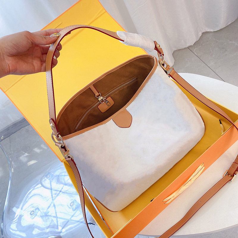 Fashion Women Totes Bag Luxury Designer Casual Tote Leather Shopping Shoulder Bags Top Quality Women's Handbag Letter Printed 42*31cm, Increase freight
Fashion Women Totes Bag Luxury Designer Casual Tote Leather Shopping Shoulder Bags Top Quality Women's Handbag Letter Printed 42*31cm, Increase freight