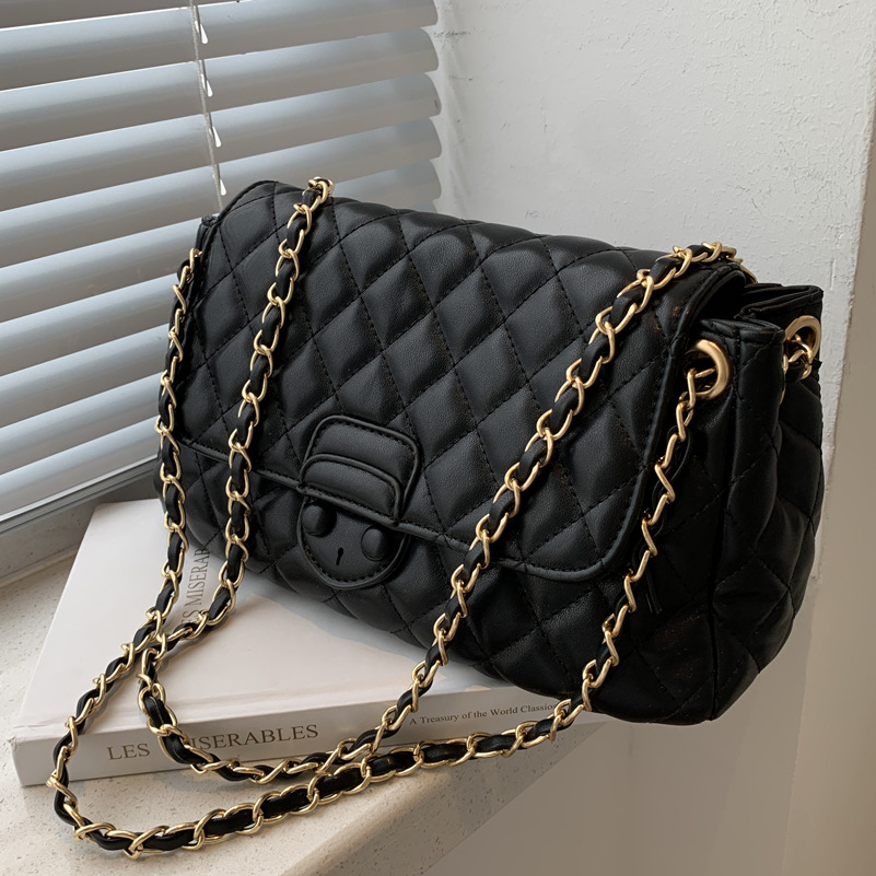 Bag Female Summer 2021 New Trendy Fashion Net Red Diamond Small Square Bag Popular Chain Bag Shoulder Messenger Female
Bag Female Summer 2021 New Trendy Fashion Net Red Diamond Small Square Bag Popular Chain Bag Shoulder Messenger Female