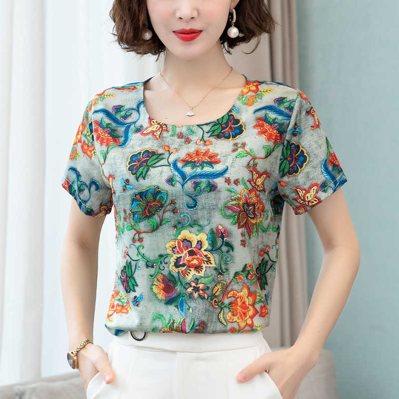 Women's Shirt Chiffon Print Blouse for Summer Women Floral Satin s Female Top Short Sleeve O-neck Basic 210604, Big wave point
Women's Shirt Chiffon Print Blouse for Summer Women Floral Satin s Female Top Short Sleeve O-neck Basic 210604, Big wave point