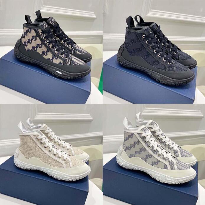 Designer Shoes B28 Sneakers Classic Oblique Printed Fabric Canvas Fashion Breathable Technology Outdoor Trainers for Men Women2021, #1
Designer Shoes B28 Sneakers Classic Oblique Printed Fabric Canvas Fashion Breathable Technology Outdoor Trainers for Men Women2021, #1