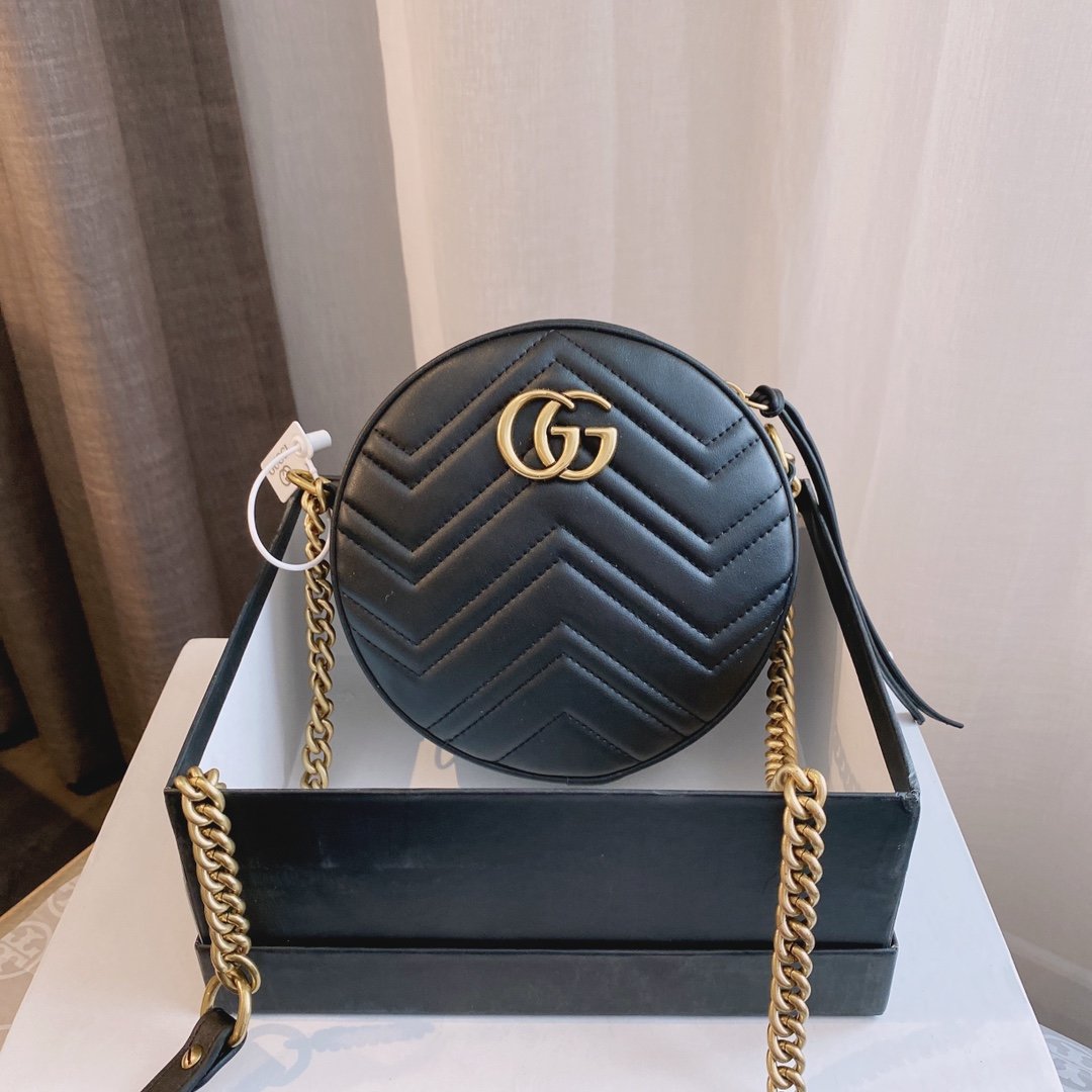 Guuci Luxury Designer 5A quality Shoulder Bag tote Genuine Leather marmont woc Women's men Crossbody Bags handbags Wallet Handbag totes
Guuci Luxury Designer 5A quality Shoulder Bag tote Genuine Leather marmont woc Women's men Crossbody Bags handbags Wallet Handbag totes