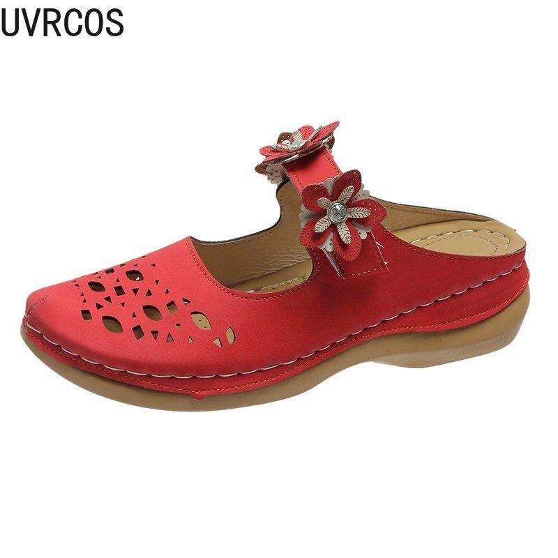 Pure Color Retro Style Baotou Women's Slippers Casual Fashion Breathable Uppers Personalized Flower Decoration Shoes, Black
Pure Color Retro Style Baotou Women's Slippers Casual Fashion Breathable Uppers Personalized Flower Decoration Shoes, Black