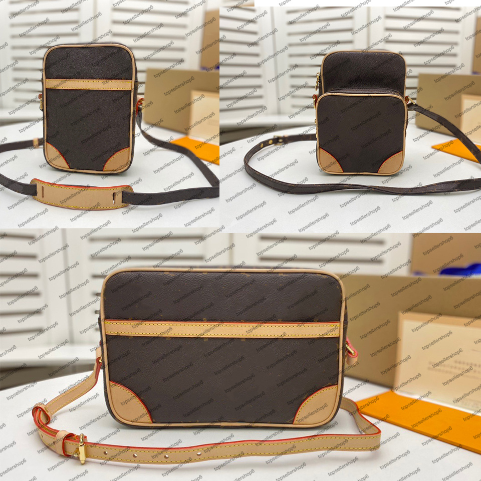 M45236 Designer canvas men women mini bag genuine calf leather shoulderbag purse clutch evening crossbody handbag tote briefcase M45254, 1 m45266 brown letter flower print
M45236 Designer canvas men women mini bag genuine calf leather shoulderbag purse clutch evening crossbody handbag tote briefcase M45254, 1 m45266 brown letter flower print
