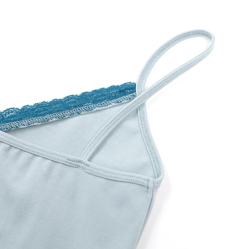 Women V-neck Cami Top With Lace Trim 210625