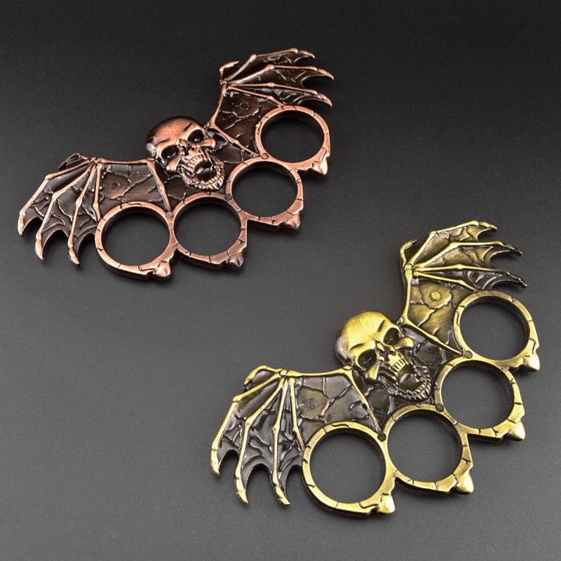 Kirsite Large Bat Four Rings Hand Brace Knuckle Defence Martial Art Fight Knuckles All Metal Ring Handclasp 5 3kg B3
Kirsite Large Bat Four Rings Hand Brace Knuckle Defence Martial Art Fight Knuckles All Metal Ring Handclasp 5 3kg B3