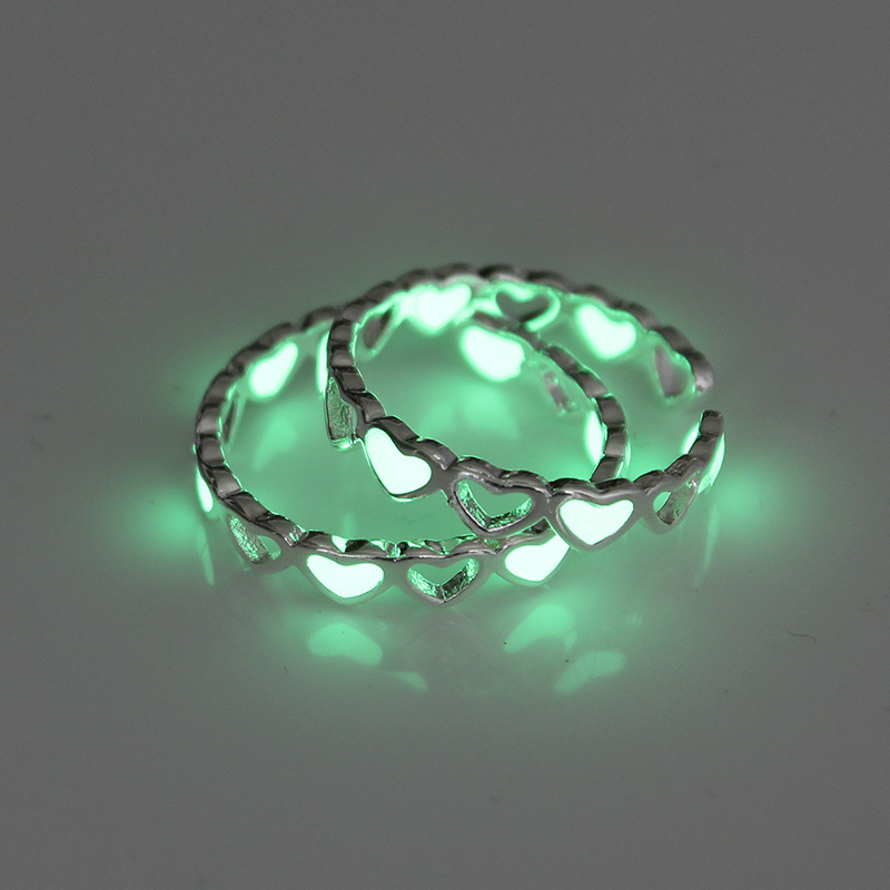 Adjustable Hollow Heart Luminous Ring Glow In Dark Silver Color Rings for Women Friends Gift Vintage Fashion Jewelry Ring