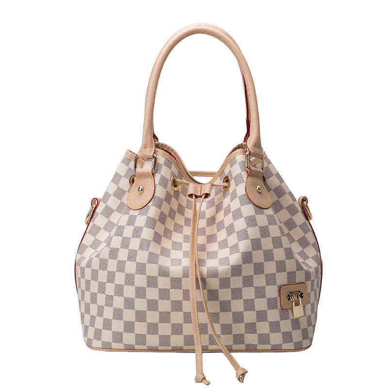 Luxury High Quality 2021 Autumn and Summer New Fashion Design Plaid Shoulder Bucket Bag Retro Large Capacity Handbag Cross, Black
Luxury High Quality 2021 Autumn and Summer New Fashion Design Plaid Shoulder Bucket Bag Retro Large Capacity Handbag Cross, Black