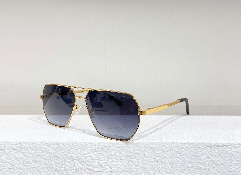 Square Pilot Sunglasses Gold Metal Grey Gradient Shaded Driving Glasses Sport Sunglasses for Men UV Eye wear with Box
Square Pilot Sunglasses Gold Metal Grey Gradient Shaded Driving Glasses Sport Sunglasses for Men UV Eye wear with Box