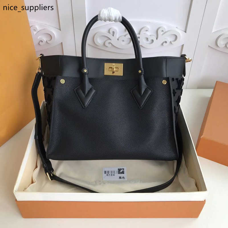 Designer ON MY SIDE TOTE BAG fashion womens original leather tufting Shoulder bag handbag Handbags Top Handles Totes Cross Body Bag Clutches Evening, Black
Designer ON MY SIDE TOTE BAG fashion womens original leather tufting Shoulder bag handbag Handbags Top Handles Totes Cross Body Bag Clutches Evening, Black
