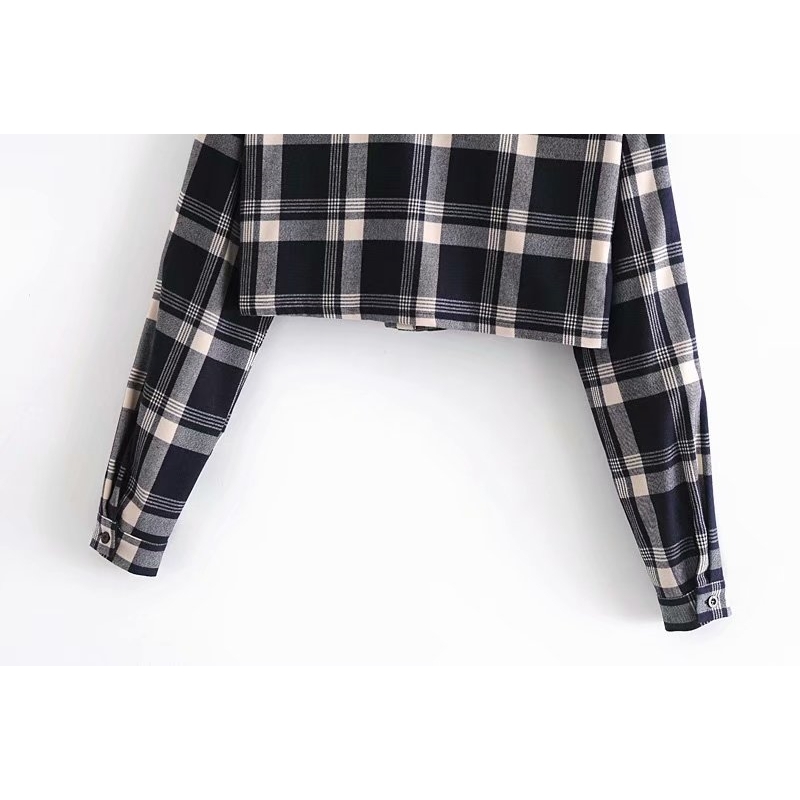 Streetwear Women Black Plaid Shirts Fashion Ladies Turn Down Collar Tops Causal Female Chic Button Short Blouses 210430