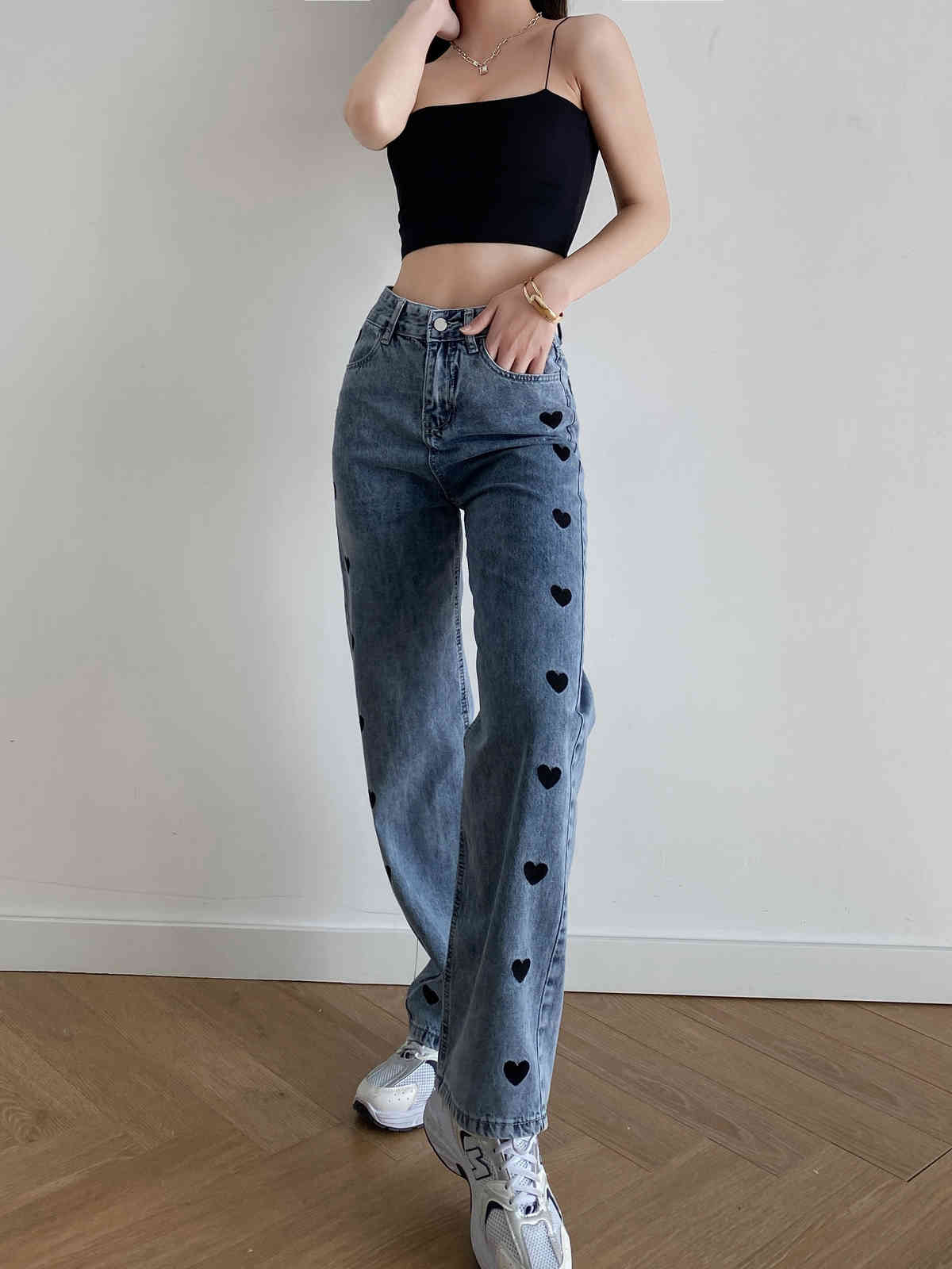 Spring Vintage Embroidery Heart High Waist Straight Jeans for Women Mum Denim Pants Street Casual Loose Long Trousers 210429