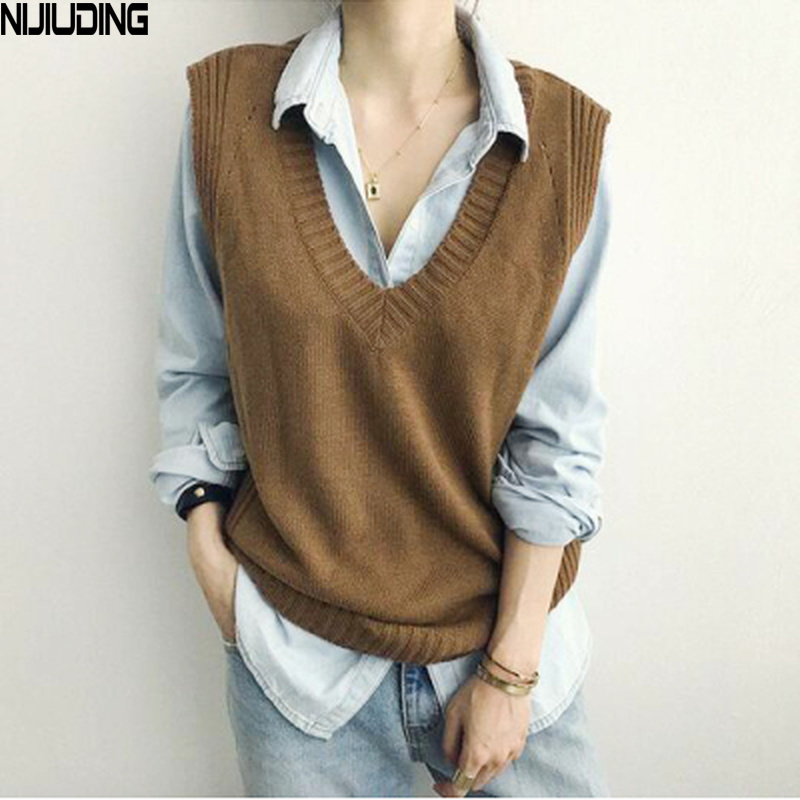 Women Retro Loose Sweater Vests Spring Autumn Korea Sleeveless White Knitting Tops Female V-Neck Knitted Tank Top Mujer 210514
