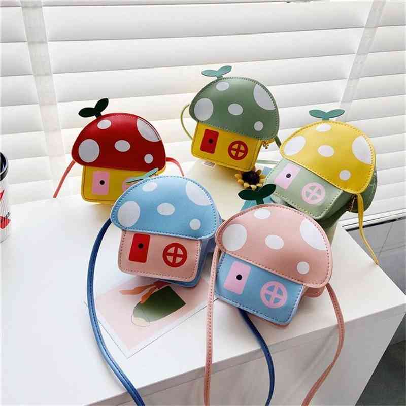 Mushroom cartoon cute children's 2021 new fashion single shoulder bag foreign style baby tide zero wallet, Yellow 
Mushroom cartoon cute children's 2021 new fashion single shoulder bag foreign style baby tide zero wallet, Yellow