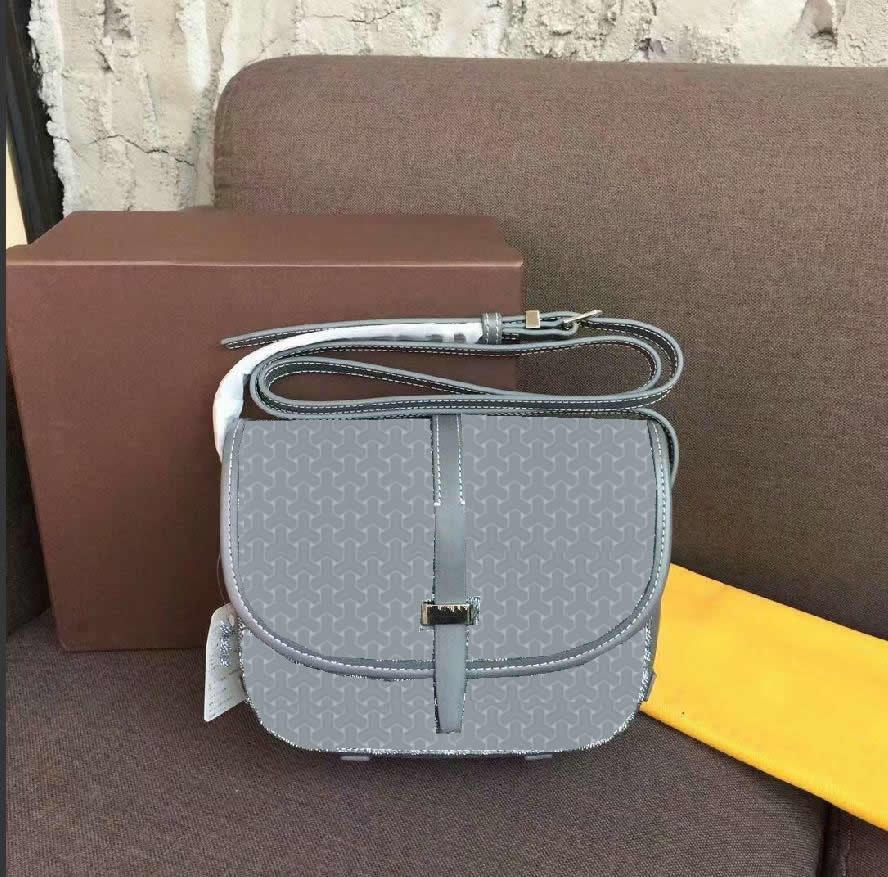 Bags Crossbody Travel Clutch Handbag goya. Messenger bag Purse Fashion Hardware Envelope Women Postman Retro Top Quality Two Cowhide, Box
Bags Crossbody Travel Clutch Handbag goya. Messenger bag Purse Fashion Hardware Envelope Women Postman Retro Top Quality Two Cowhide, Box