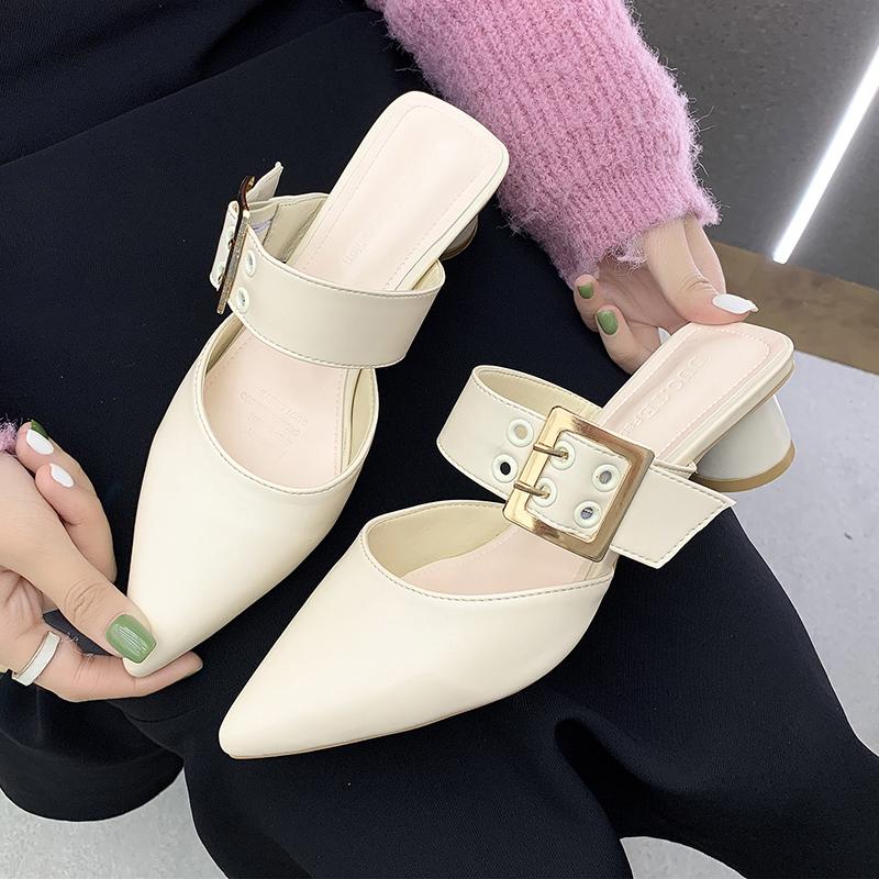 Women High Heels Sandals Wear Flip Flop Casual Shoes Pointed Toe Women's Summer Fashion Thick With Bottom, Black
Women High Heels Sandals Wear Flip Flop Casual Shoes Pointed Toe Women's Summer Fashion Thick With Bottom, Black