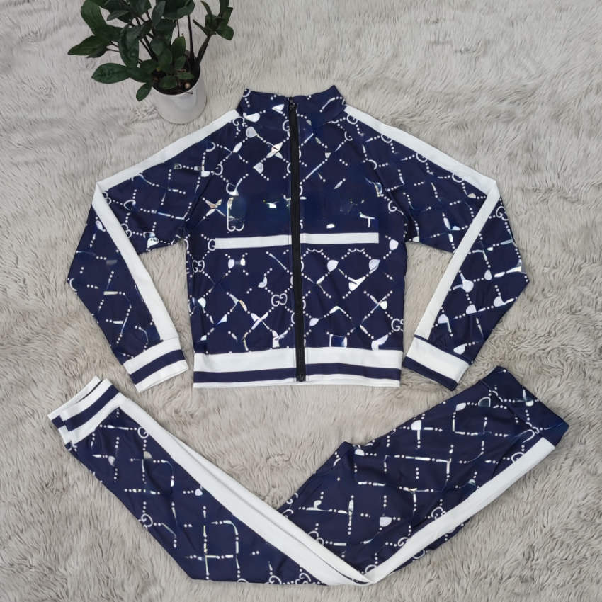 Fashion Women' Tracksuits Designer Two Pieces Long Pants Sets Letter Printing Vintage Sportwear, As pic
Fashion Women' Tracksuits Designer Two Pieces Long Pants Sets Letter Printing Vintage Sportwear, As pic